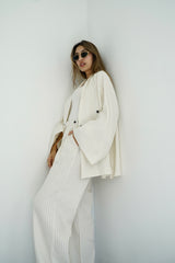 TARA - Tailored Matching Set - White with black stripes - Modestories