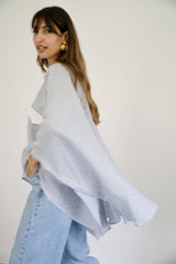 JOURI - CAPE CUT SHIRT - WHITE & BLUE