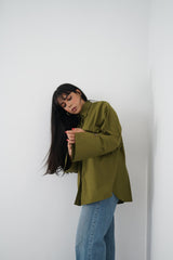 BLOOM - Oversized button down shirt (Olive green) - Modestories