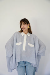 JOURI - CAPE CUT SHIRT - WHITE & BLUE - Modestories