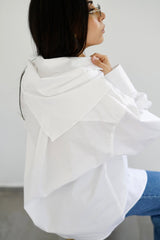 LAMAR - Oversized shirt with removable scarf - White - Modestories