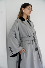 LAYAL - LONG BLAZER COAT - Black & white - Modestories