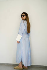 LUMA - Oversized Shirt dress - Blue - Modestories