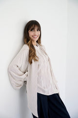 MARA - SHIRT WITH REMOVABLE SCARF - OFF WHITE & BURGUNDY - Modestories